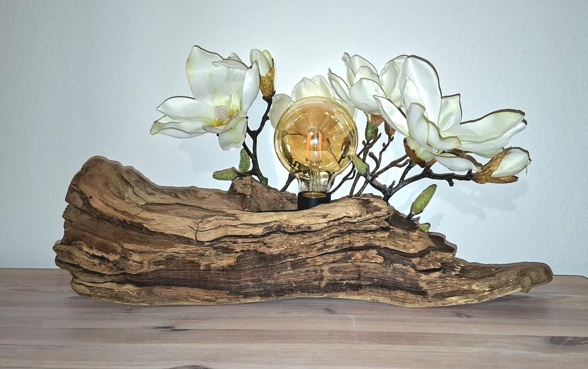 Magnolia Grace